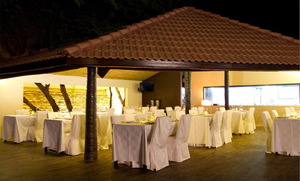 The Rhino Resort Hotel & Spa Saly Portudal Exterior foto